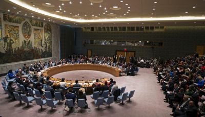 مجلس الأمن يدعو التحالف إلى إعادة فتح المنافذ إلى اليمن للسماح بتدفق المساعدات الانسانية