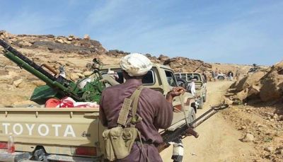 الجوف: الصليب الأحمر ينتشل جثث مقاتلين حوثيين في مديرية "خب والشعف"