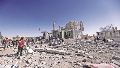 مصدر حكومي يمني: لا بوادر لمفاوضات سياسية قادمة والحل عسكري