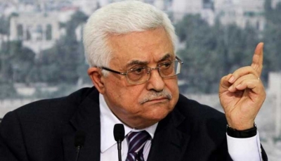 عباس يهدد بمسائلة أي قيادي فلسطيني يشهر بقيادات الدول العربية