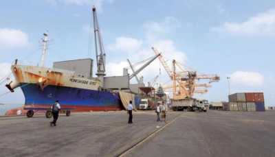 الحوثيون يقولون إنهم بدأو إعادة الانتشار في ميناء الحديدة تنفيذاً للمرحلة الأولى من الإتفاق