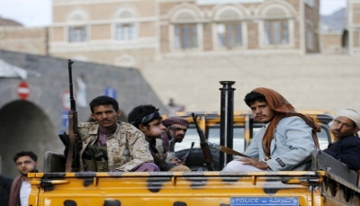 الحوثيون ينظمون فعالية قسم "الولاية" لعبدالملك الحوثي في جامعة إب