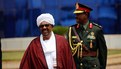 البشير يعلن استمرار الجيش السوداني في التحالف العربي باليمن