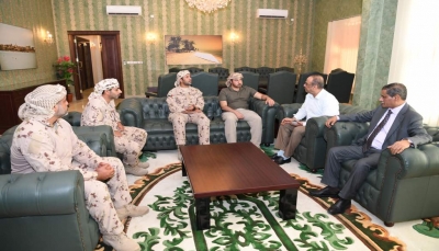 الحكومة تناقش مع التحالف العربي دعم قوات الأمن في محافظة حضرموت