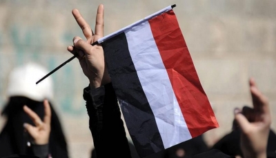 الحكومة اليمنية ترحب بالدعوات المطالبة بإحلال السلام وفق المرجعيات الثلاث