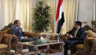 الوزير "الرعيني" يطلع السفير اللبناني على تجربة الحوار الوطني الشامل