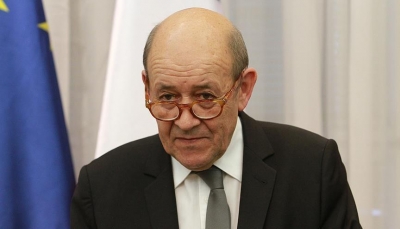 فرنسا تطالب التحالف بوقف الصراع وتصف الحرب في اليمن بـ"القذرة"