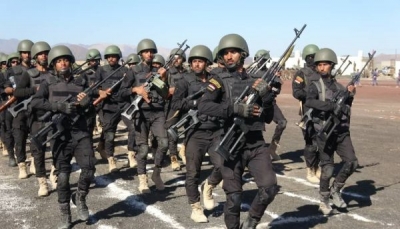 في عرض عسكري كبير.. قوات الأمن الخاصة تدشن العام التدريبي الجديد بمأرب