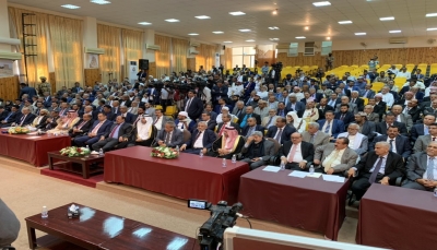 السفير الأمريكي: انعقاد البرلمان اليمني يرمز إلى تقدم العملية السياسية
