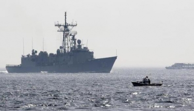 إيران تهدد أن بإمكانها ضرب السفن الأمريكية الحربية في الخليج بسهولة