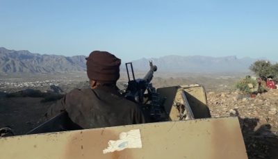 الضالع: الجيش يفشل تسلل لميلشيات الحوثي ويقتل قيادي ميداني ويدمر آليات عسكرية