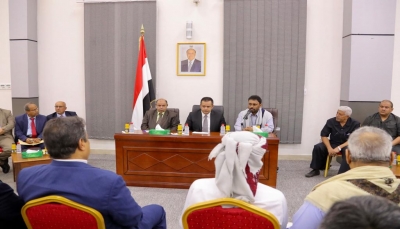 الحكومة: افتتاح مطار الريان بحضرموت سيتم "قريبا" بالتعاون مع التحالف