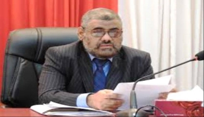 "باصرة" يعلق عضويته في مجلس النواب احتجاجاً على عدم حل مشكلة الكهرباء بحضرموت