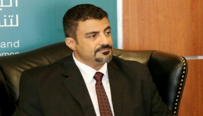 محافظ عدن يهنئ القيادة السياسية بإنهاء تمرد المجلس الانتقالي الاماراتي