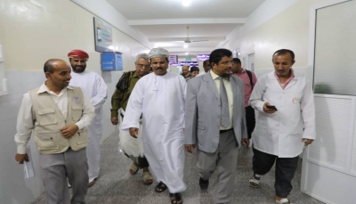 وفد عماني يصل "المهرة" ويؤكد دعم ومساندة القطاع الصحي في المحافظة