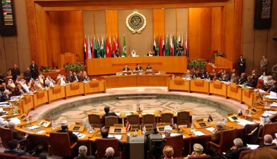الجامعة العربية تصدر قرارًا يدعم الحكومة الشرعية ويتمسك بالمرجعيات الثلاث
