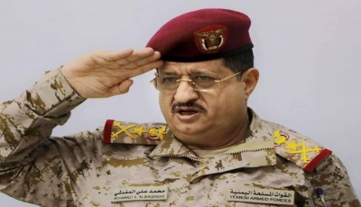 نجاة وزير الدفاع محمد المقدشي ومقتل مرافقية جراء انفجار لغم أرضي