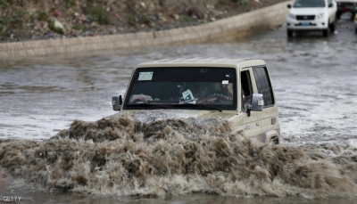 الأرصاد: أمطار غزيرة وتدني الرؤية في المرتفعات الجبلية خلال ساعات اليوم