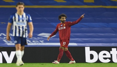 ثنائية محمد صلاح تقربه من صدارة الهدافين وتهدي ليفربول الفوز