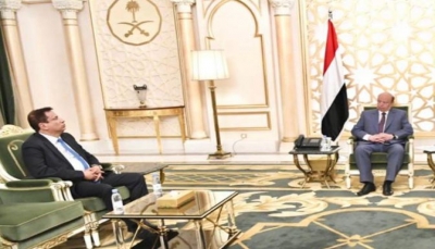 الرئيس هادي يحث أبناء "المهرة" على توحيد الصف ومواجهة التحديات الأمنية