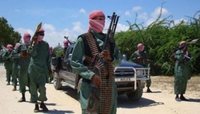 فورين بوليسي: إيران استخدمت جماعة الشباب الصومالية لتهريب الأسلحة والنفط الى الحوثيين