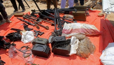 رويترز: تجار أسلحة في اليمن والصومال نقلوا ملايين الدولارات عبر شركات مصرفية (ترجمة خاصة)
