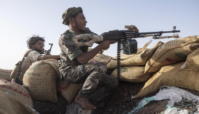 "المعارك مستمرة".. الجيش يعلن إحباط عشرات الهجمات الحوثية في مأرب والبيضاء وتكبيد المليشيا خسائر فادحة