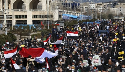 يتوافق الحوثيين وإيران بشكل علني.. كيف تستخدم طهران الحوثي من أجل النفوذ في المحادثات النووية؟