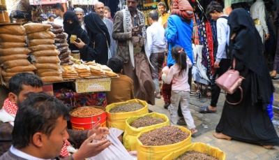 مع أزمة البحر الأحمر وتداعياتها.. كيف يستقبل اليمنيون رمضان هذا العام؟