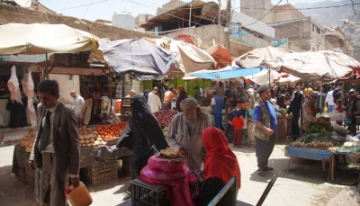 رمضان الثامن تحت الحرب.. اليمنيون يعانون اقتصاديا ومعيشيا