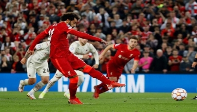 ليفربول يسعى للتعاقد مع نجم عربي آخر لمزاملة محمد صلاح 