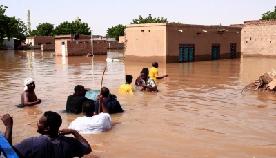 السودان.. تضرر 25 قرية وانهيار تام لنحو 3 آلاف منزل جراء أمطار وسيول تضرب ولاية نهر النيل 