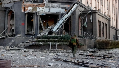 كييف تتهم موسكو بقصف المناطق السكنية عمدا وروسيا تقول إن انتصارها في الحرب "حتمي"