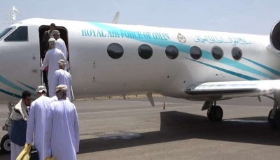 الوفد العماني يغادر صنعاء بعد أربعة أيام من المحادثات مع الحوثيين دون إعلان أي نتائج