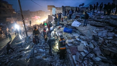أكثر من أربعة آلاف قتيل و19 ألف جريح في زلزال مدمر يضرب تركيا وسوريا