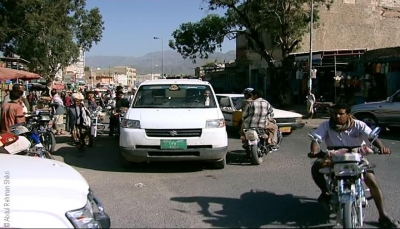 إب.. مليشيا الحوثي تفرض إتاوات جديدة على تجار ومؤسسات مدينة القاعدة