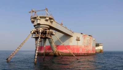 "عليها دفع التكلفة".. منظمة: "لا شكر" لشركات النفط الكبرى المتقاعسة عن عملية انقاذ سفينة صافر