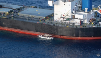 وكالة: سفينة "لاكس" التي هاجمها الحوثيون مؤخراً كانت تحمل شحنة حبوب متجهة إلى إيران