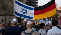 بالمال والتاريخ.. كيف تمكنت إسرائيل من الهيمنة على السياسة الألمانية؟