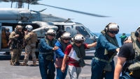 إعادة طاقم السفينة "توتور" الفلبيني إلى بلده بعد هجوم الحوثيين